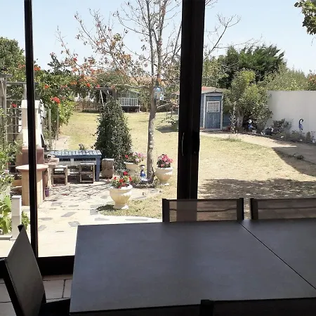 Villa Confortable Et Spacieuse, Secteur Calme - Fr-1-476-106 別荘 *